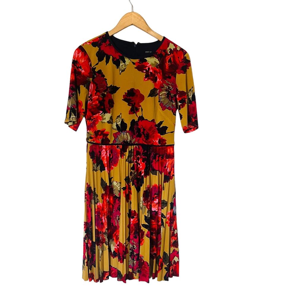 Maggy London Floral Short Sleeve Pleated Flare Dress Size 8 Multicolored